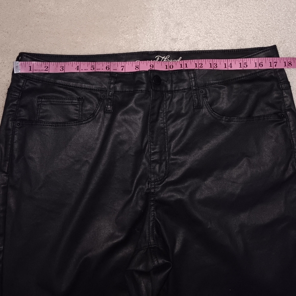 Universal Thread~Black Neutral Wax Coated High Rise Skinny Pants - Picture 9 of 16